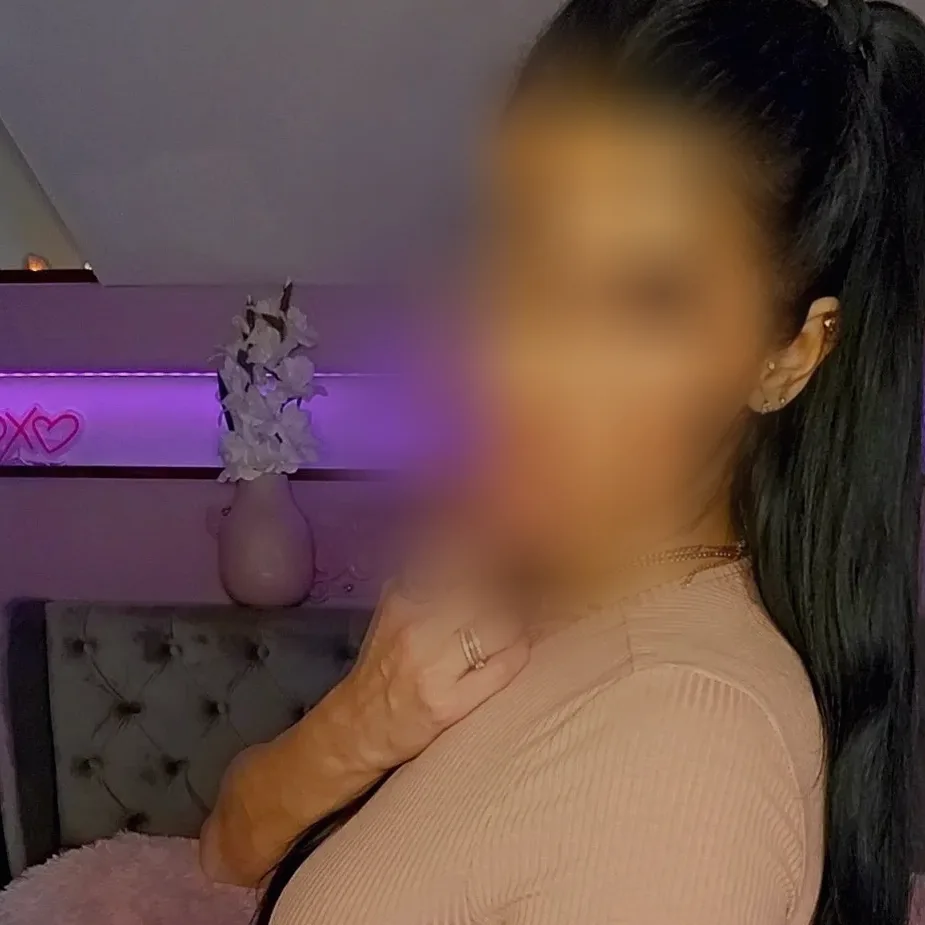 Antonia, 33 años